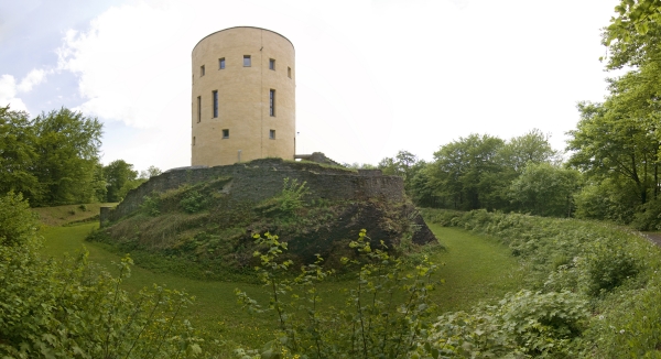 Schlossmauer - (c) M Mueller.jpg